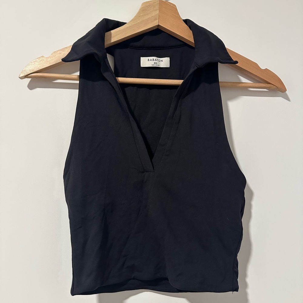 Aritzia Babaton contour polo tank